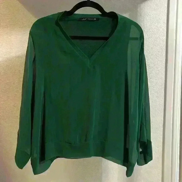 Zara green top - Picture 1 of 2